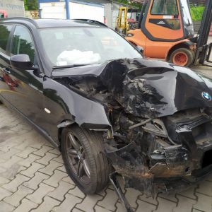 Szkoda całkowita – co z wrakiem?