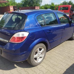 5 samochodów, które jeżdżą mimo wieku