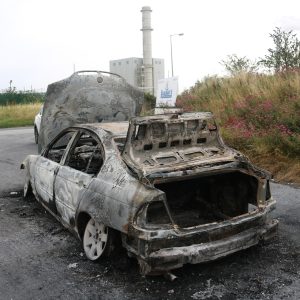 Dlaczego warto skorzystać z usług skupu samochodów do kasacji?