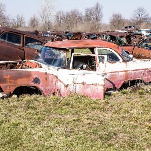 Stacja demontażu pojazdów czy punkt zbierania pojazdów?