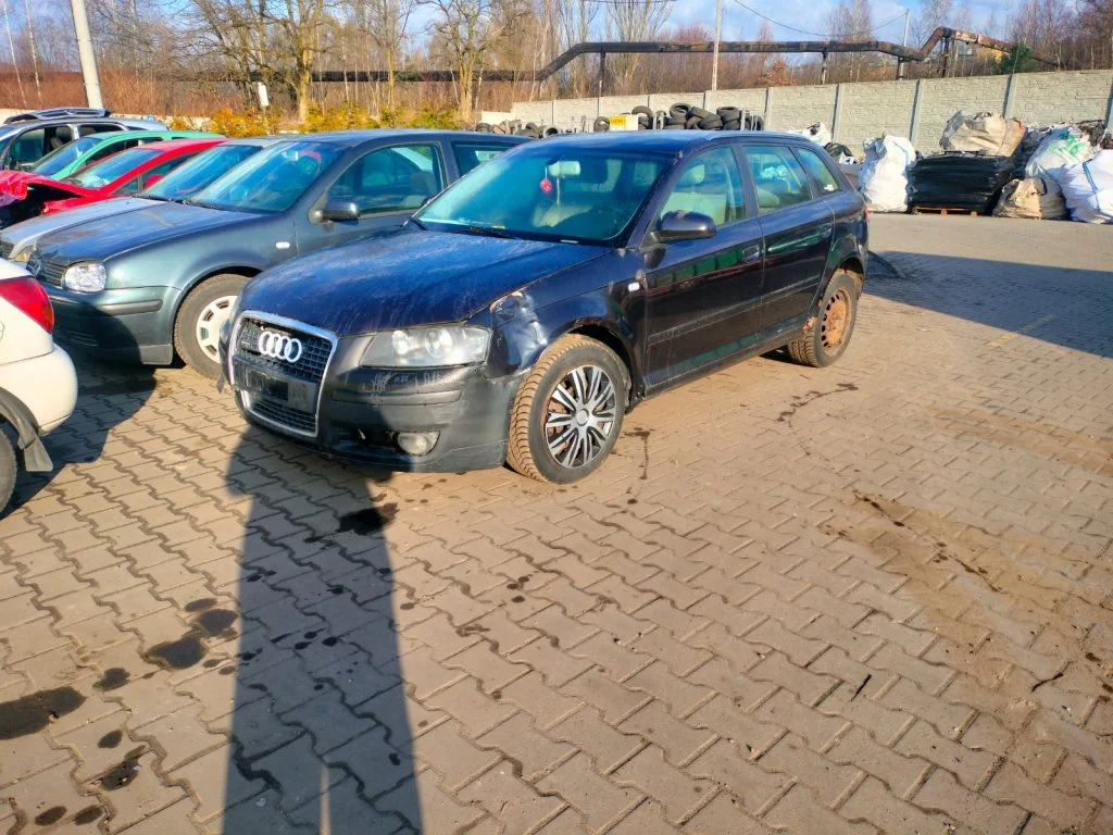 Auto złomowisko przyjmuje też mocno uszkodzone pojazdy do kasacji