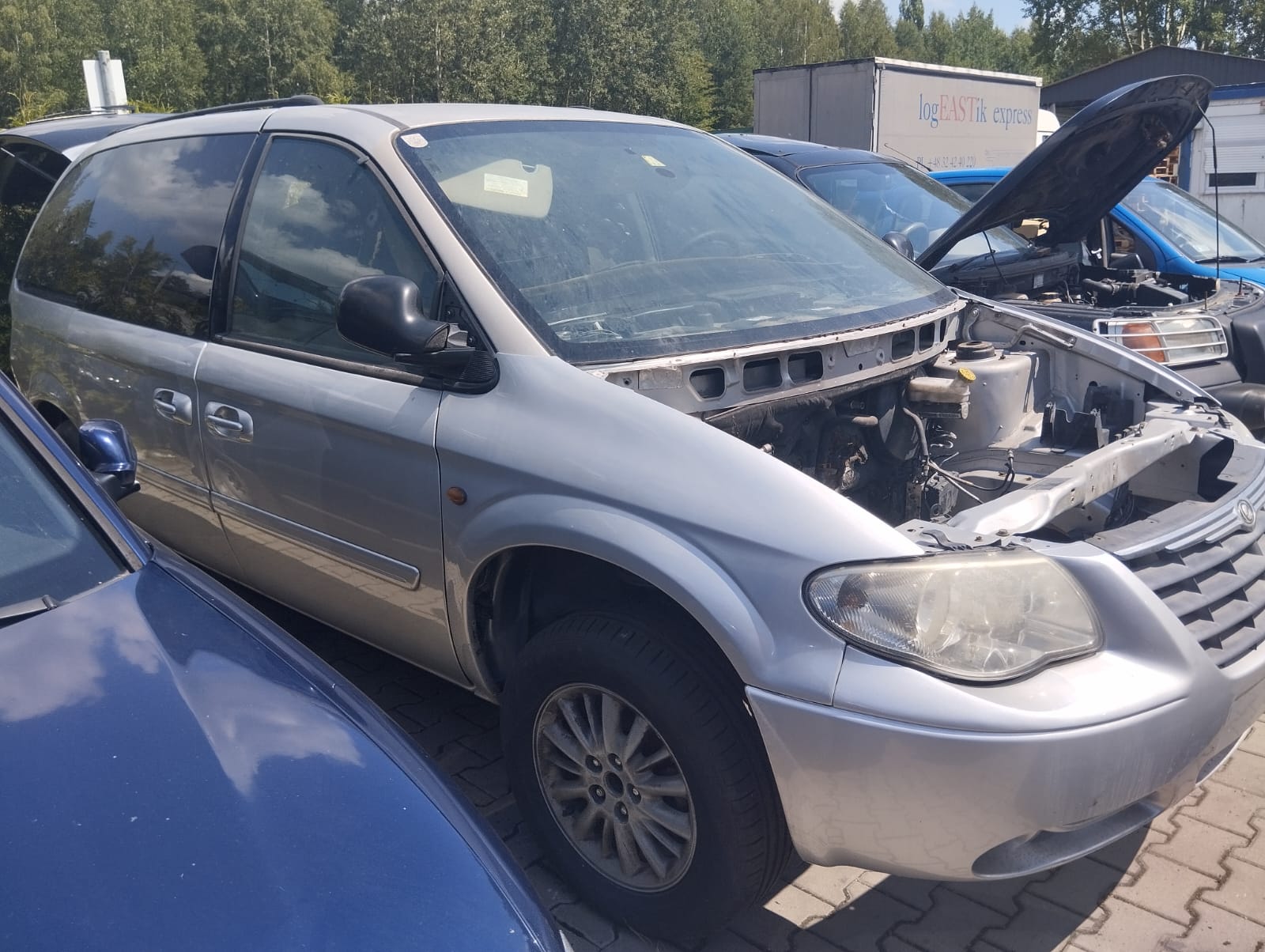 Czy można zezłomować auto bez przerejestrowania? Tak, ale…