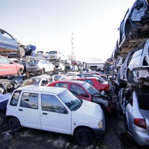 Naprawa czy złomowanie – co się bardziej opłaca?