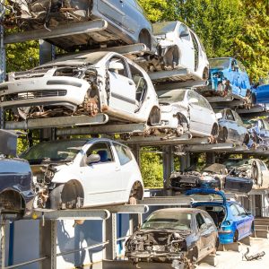 Złomowanie aut Śląsk – ile dostaniesz i jak przygotować auto do kasacji