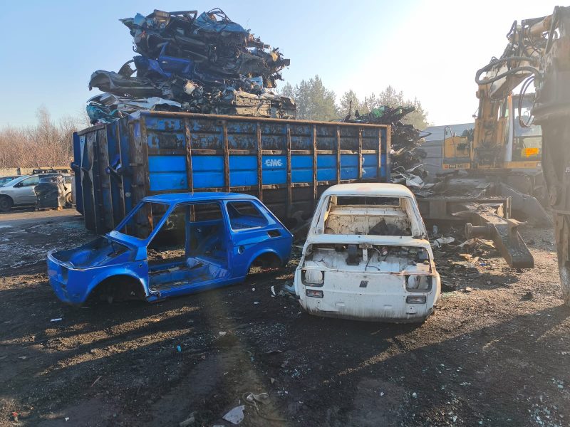Kasacja pojazdów – złomowanie samochodów Fiat 126p